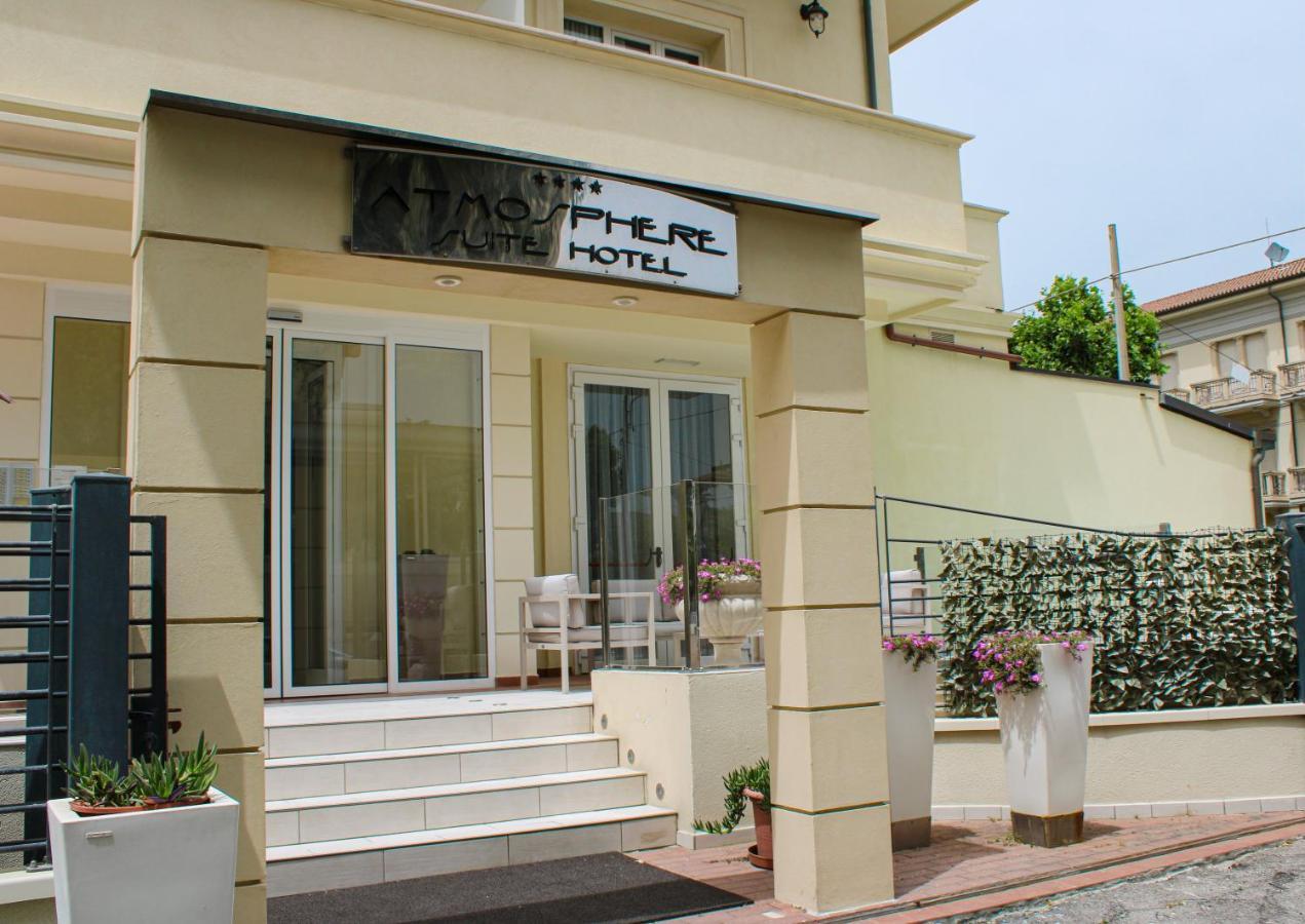氛围套房酒店 里米尼 外观 照片